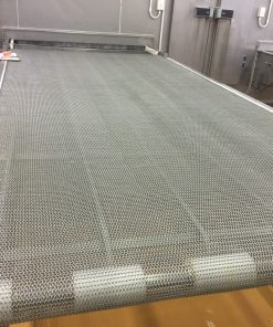 bang-tai-luoi-inox-dang-xoan